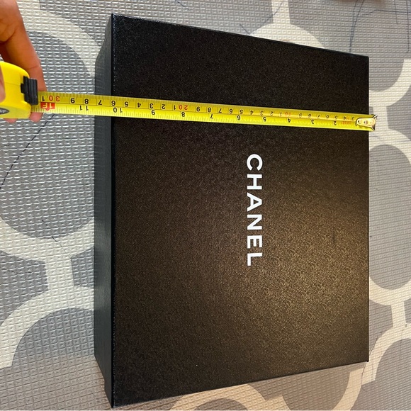 Box only - Picture 3 of 5